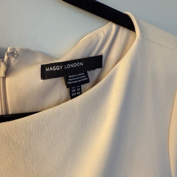 Maggy London Women's Scuba Crepe Pleat Tuck Waist Dress, Horn Cream White 10 - Picture 3 of 8